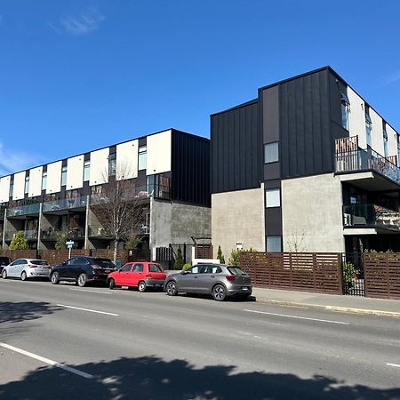 2 Bedroom City Pad With Free Car Park Christchurch Kültér fotó